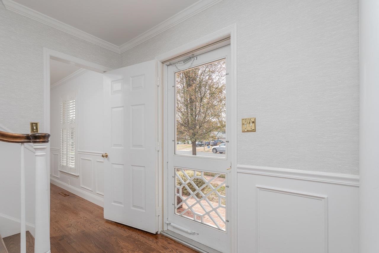 4216 COUNTRYSIDE DR, BRIDGEWATER, Virginia 22812, 3 Bedrooms Bedrooms, ,1 BathroomBathrooms,Residential,4216 COUNTRYSIDE DR,670913 MLS # 670913