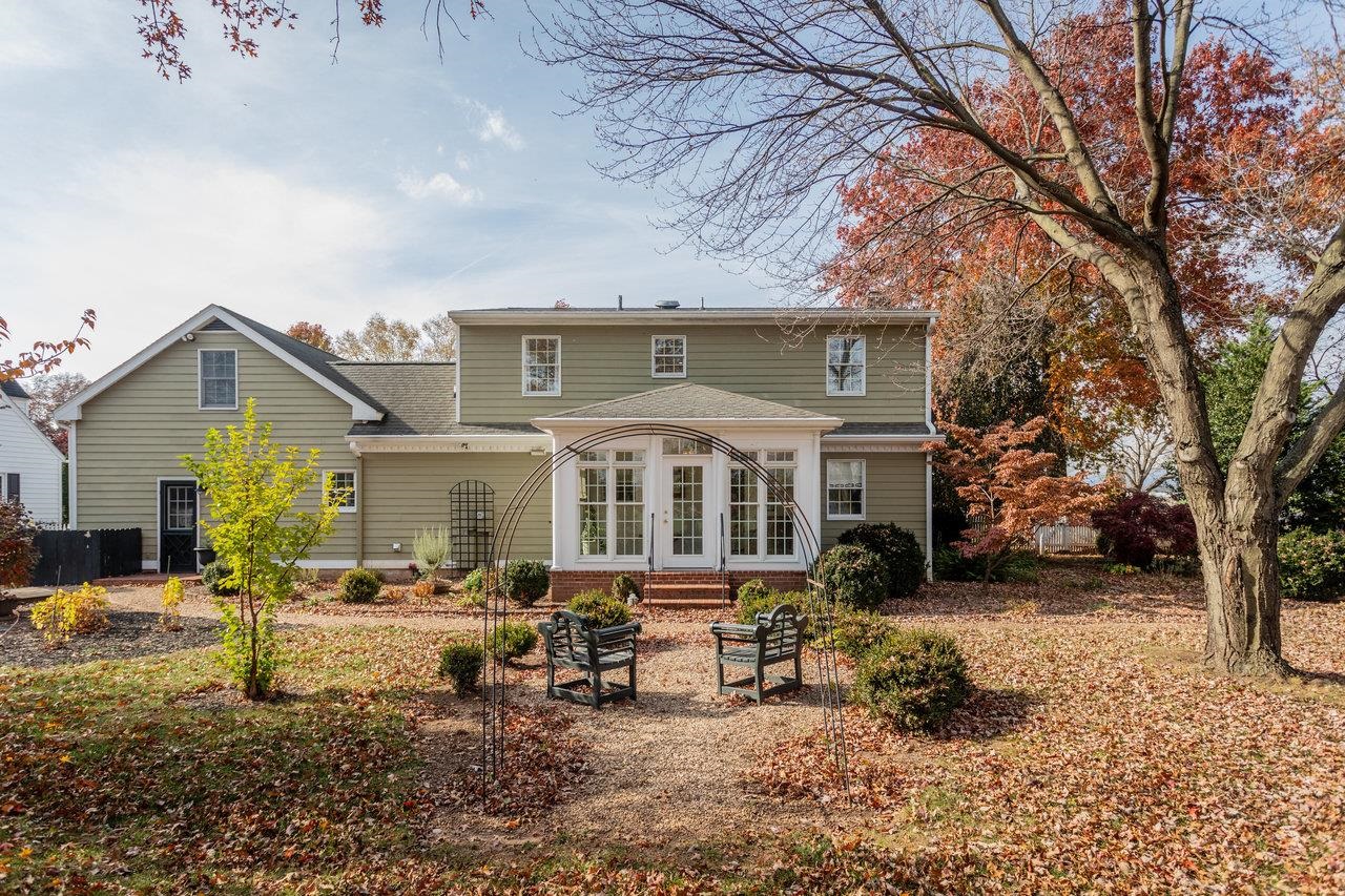 4216 COUNTRYSIDE DR, BRIDGEWATER, Virginia 22812, 3 Bedrooms Bedrooms, ,1 BathroomBathrooms,Residential,4216 COUNTRYSIDE DR,670913 MLS # 670913