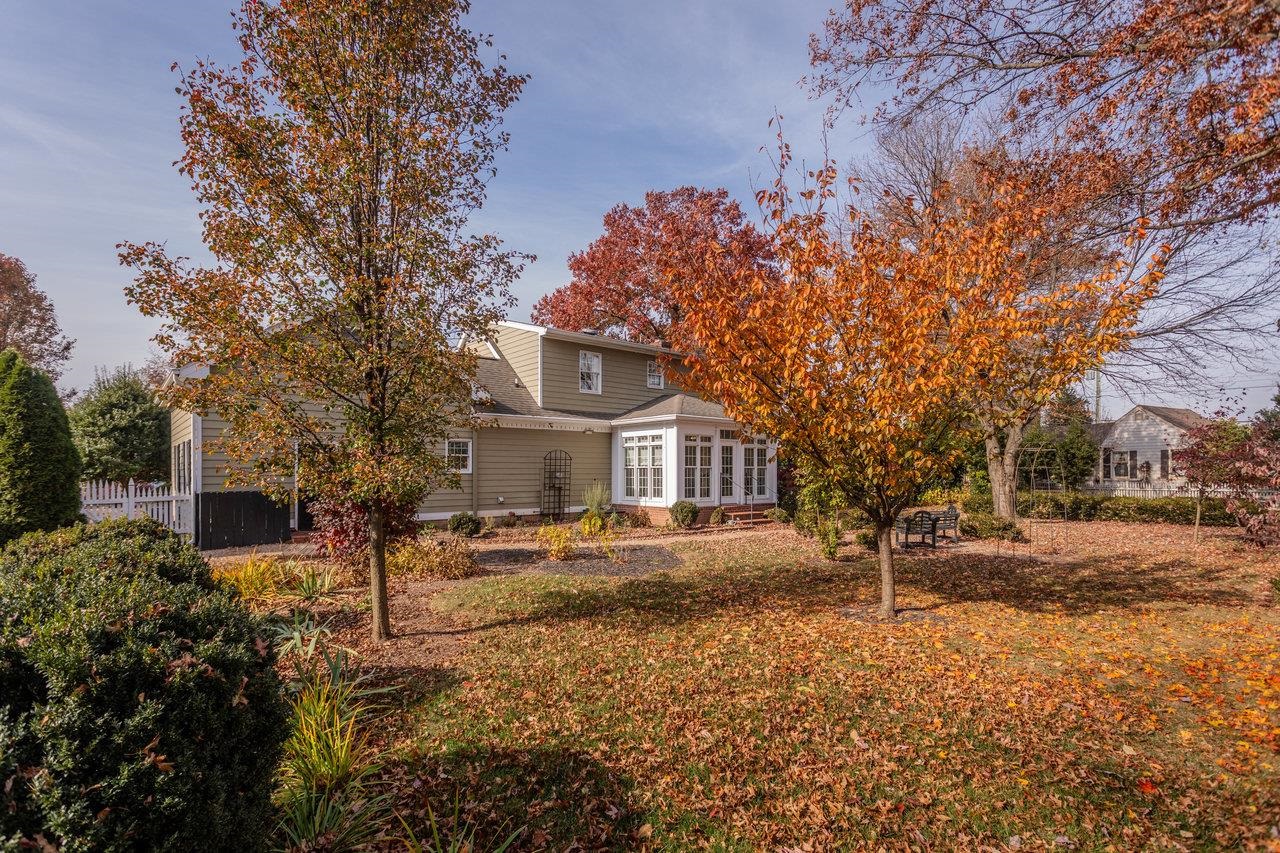 4216 COUNTRYSIDE DR, BRIDGEWATER, Virginia 22812, 3 Bedrooms Bedrooms, ,1 BathroomBathrooms,Residential,4216 COUNTRYSIDE DR,670913 MLS # 670913