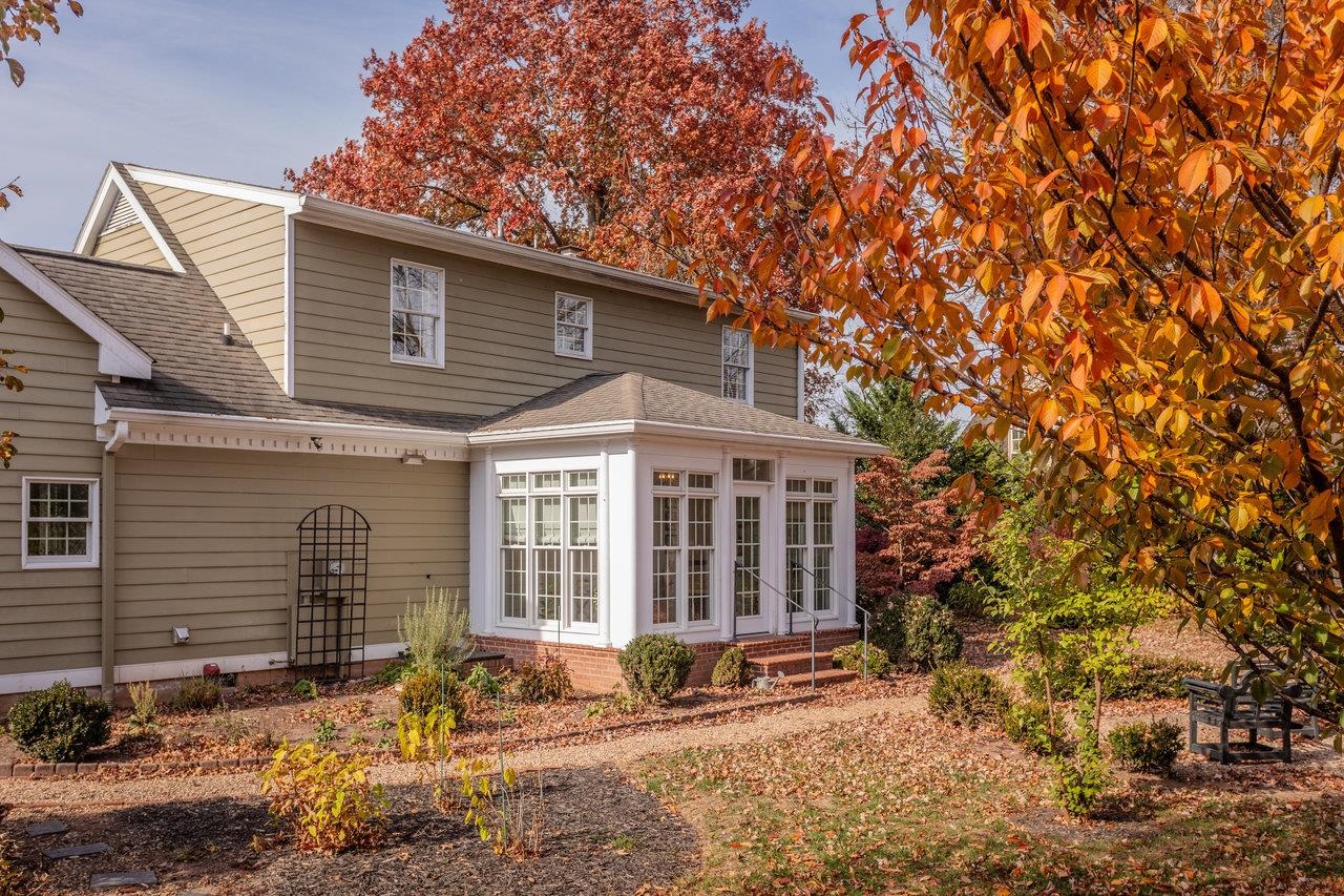 4216 COUNTRYSIDE DR, BRIDGEWATER, Virginia 22812, 3 Bedrooms Bedrooms, ,1 BathroomBathrooms,Residential,4216 COUNTRYSIDE DR,670913 MLS # 670913