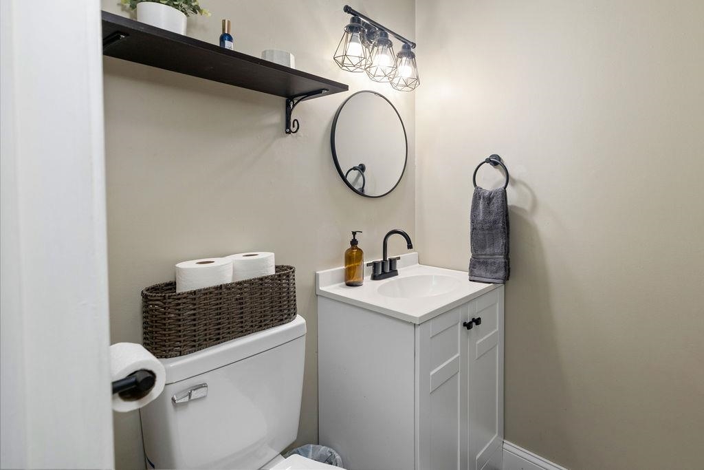 855 KIDDSVILLE RD, WAYNESBORO, Virginia 22980, 4 Bedrooms Bedrooms, ,1 BathroomBathrooms,Residential,855 KIDDSVILLE RD,670916 MLS # 670916