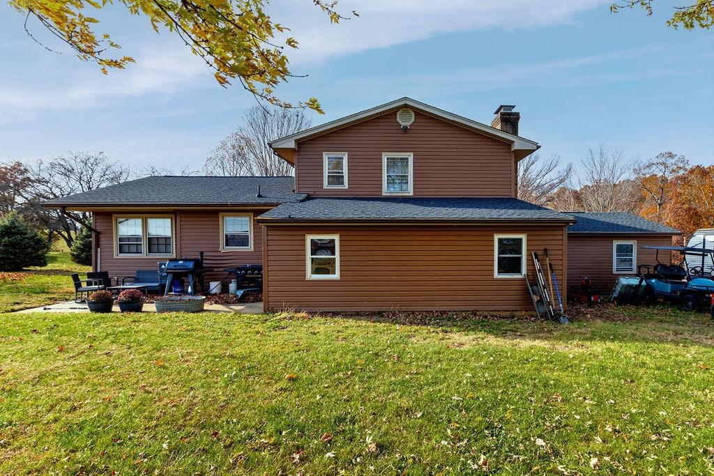 855 KIDDSVILLE RD, WAYNESBORO, Virginia 22980, 4 Bedrooms Bedrooms, ,1 BathroomBathrooms,Residential,855 KIDDSVILLE RD,670916 MLS # 670916