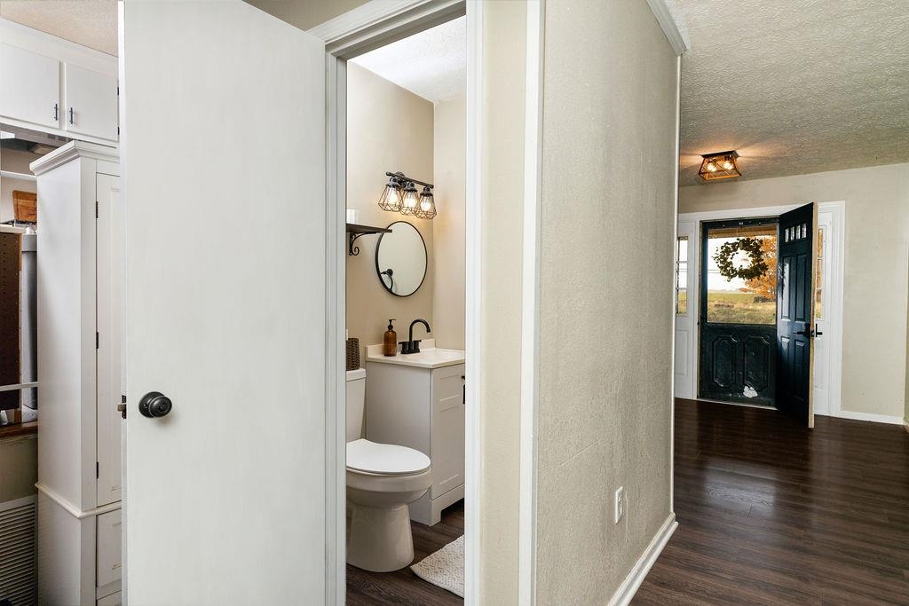 855 KIDDSVILLE RD, WAYNESBORO, Virginia 22980, 4 Bedrooms Bedrooms, ,1 BathroomBathrooms,Residential,855 KIDDSVILLE RD,670916 MLS # 670916