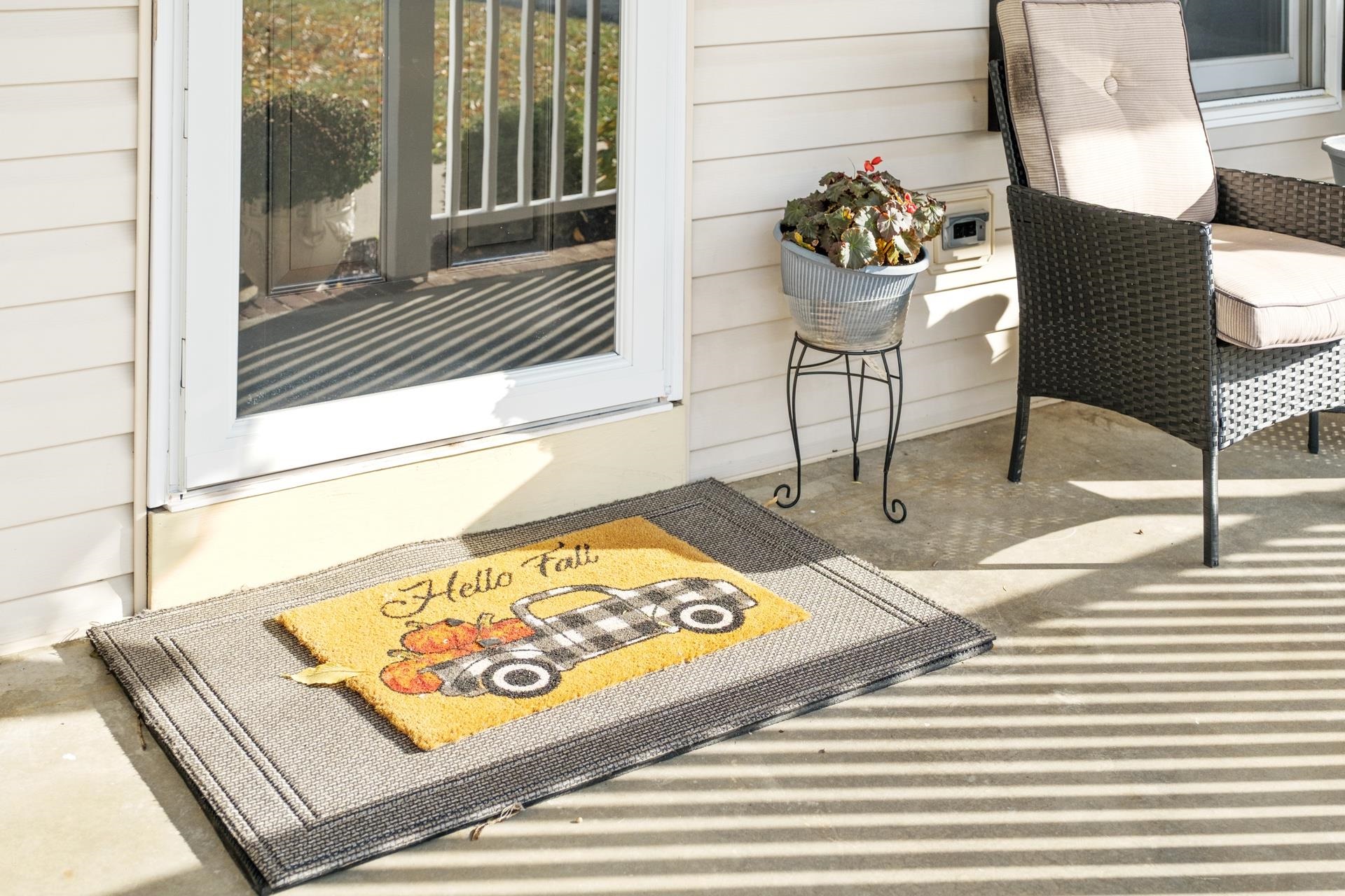 1905 MONROE ST, WAYNESBORO, Virginia 22980, 3 Bedrooms Bedrooms, ,2 BathroomsBathrooms,Residential,1905 MONROE ST,670924 MLS # 670924