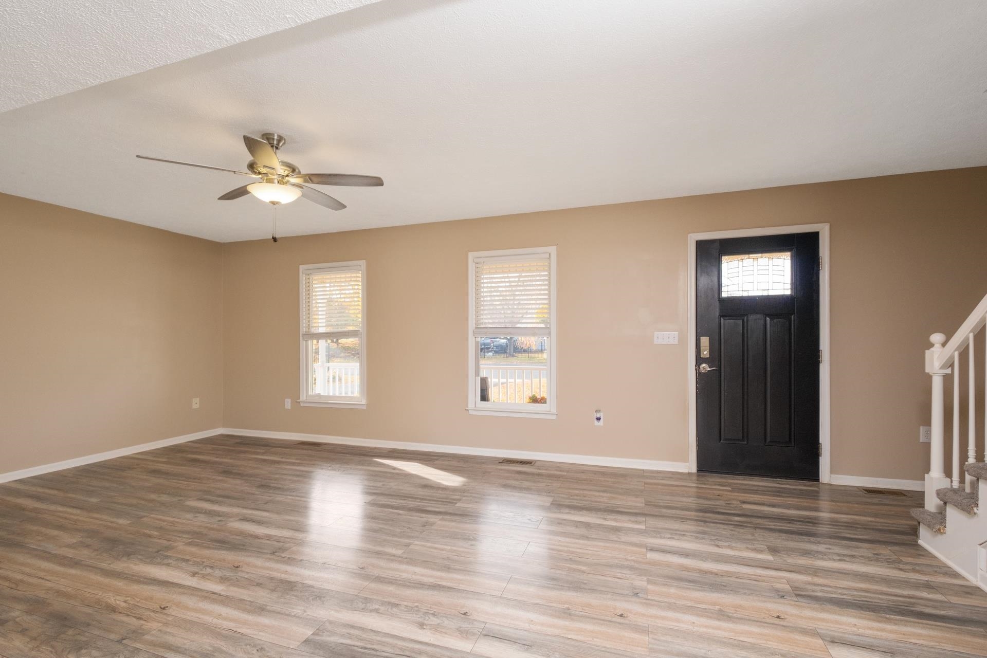 1905 MONROE ST, WAYNESBORO, Virginia 22980, 3 Bedrooms Bedrooms, ,2 BathroomsBathrooms,Residential,1905 MONROE ST,670924 MLS # 670924