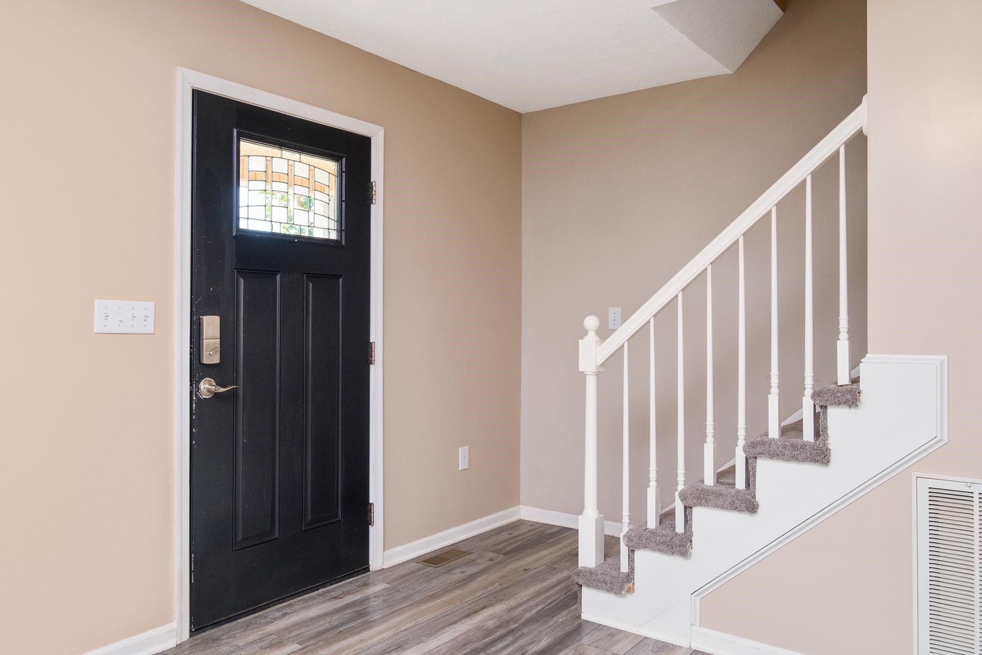 1905 MONROE ST, WAYNESBORO, Virginia 22980, 3 Bedrooms Bedrooms, ,2 BathroomsBathrooms,Residential,1905 MONROE ST,670924 MLS # 670924