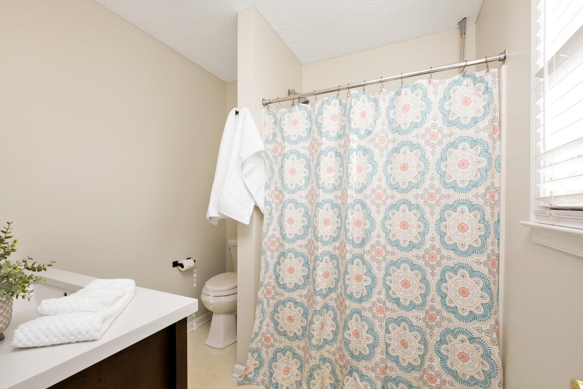 1905 MONROE ST, WAYNESBORO, Virginia 22980, 3 Bedrooms Bedrooms, ,2 BathroomsBathrooms,Residential,1905 MONROE ST,670924 MLS # 670924