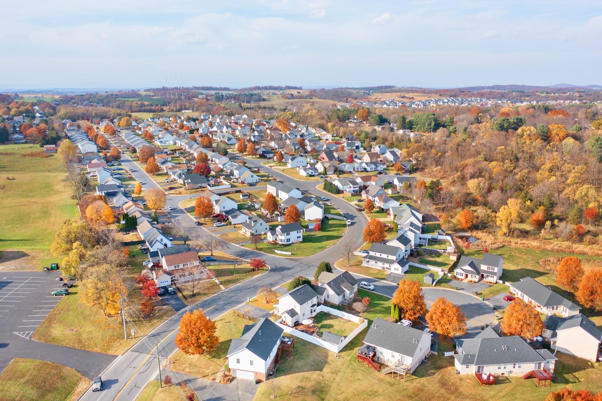 1905 MONROE ST, WAYNESBORO, Virginia 22980, 3 Bedrooms Bedrooms, ,2 BathroomsBathrooms,Residential,1905 MONROE ST,670924 MLS # 670924