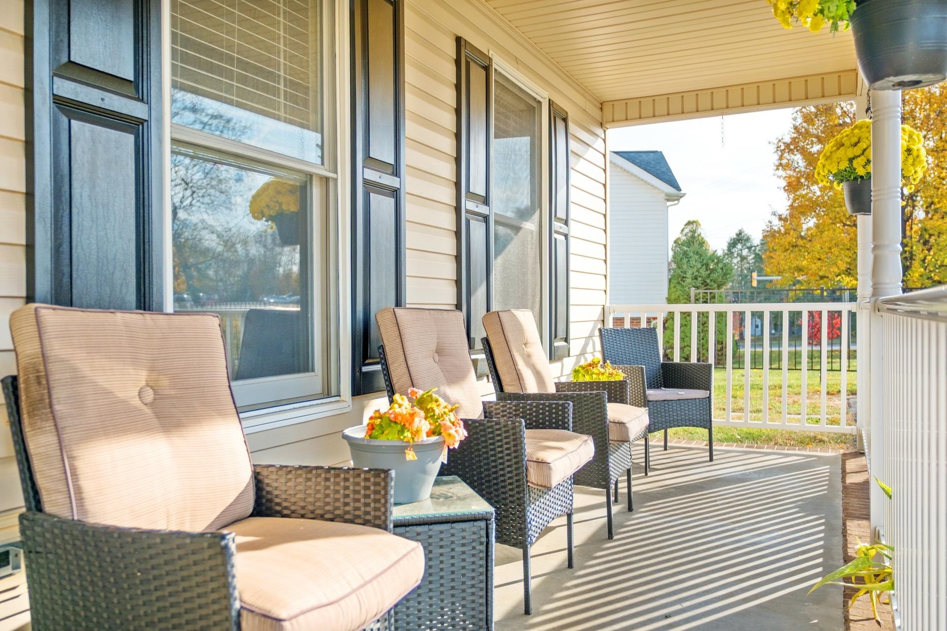 1905 MONROE ST, WAYNESBORO, Virginia 22980, 3 Bedrooms Bedrooms, ,2 BathroomsBathrooms,Residential,1905 MONROE ST,670924 MLS # 670924