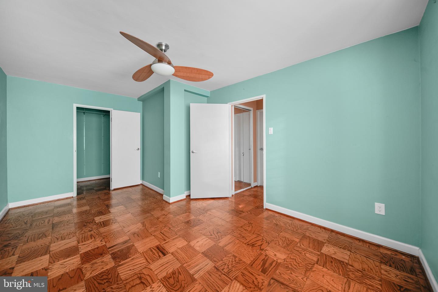 6641 WAKEFIELD DR #405, ALEXANDRIA, Virginia 22307, 1 Bedroom Bedrooms, ,1 BathroomBathrooms,Residential,For sale,6641 WAKEFIELD DR #405,VAFX2268638 MLS # VAFX2268638