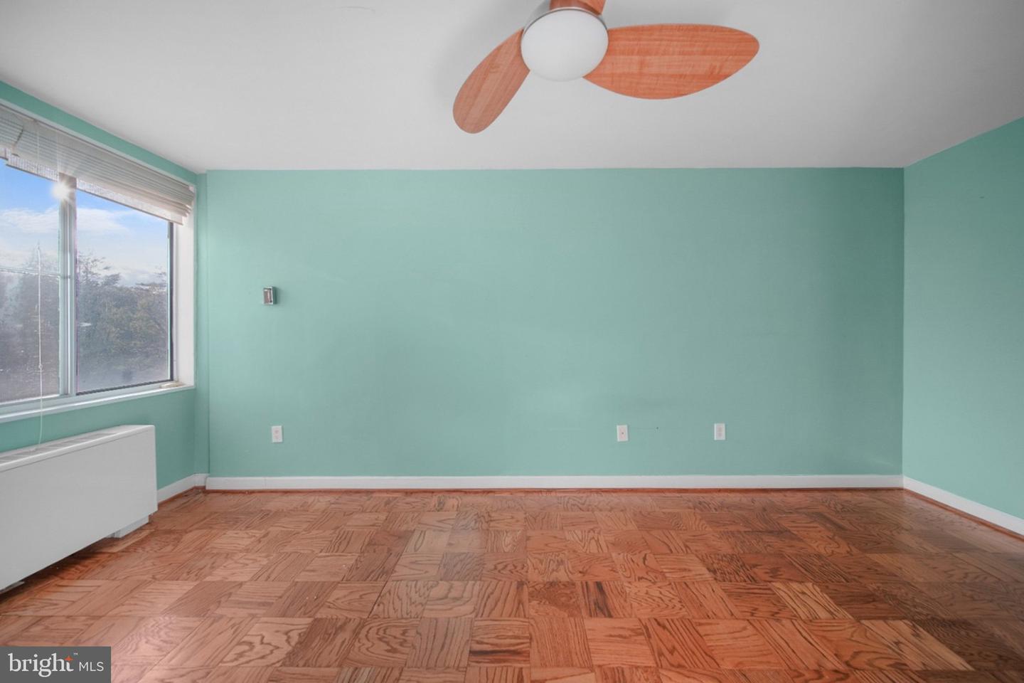 6641 WAKEFIELD DR #405, ALEXANDRIA, Virginia 22307, 1 Bedroom Bedrooms, ,1 BathroomBathrooms,Residential,For sale,6641 WAKEFIELD DR #405,VAFX2268638 MLS # VAFX2268638