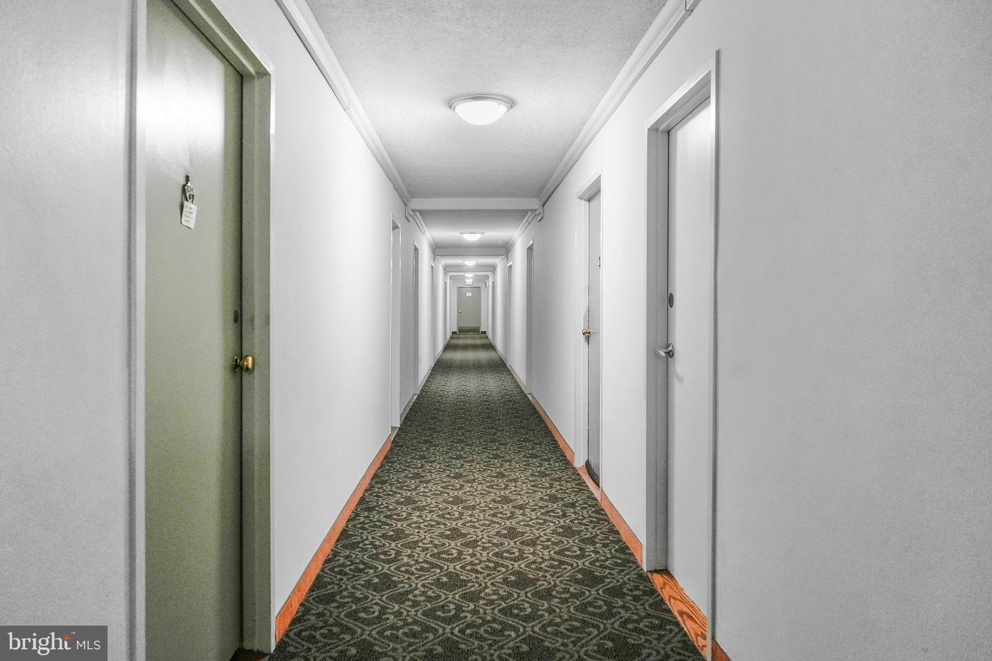 6641 WAKEFIELD DR #405, ALEXANDRIA, Virginia 22307, 1 Bedroom Bedrooms, ,1 BathroomBathrooms,Residential,For sale,6641 WAKEFIELD DR #405,VAFX2268638 MLS # VAFX2268638