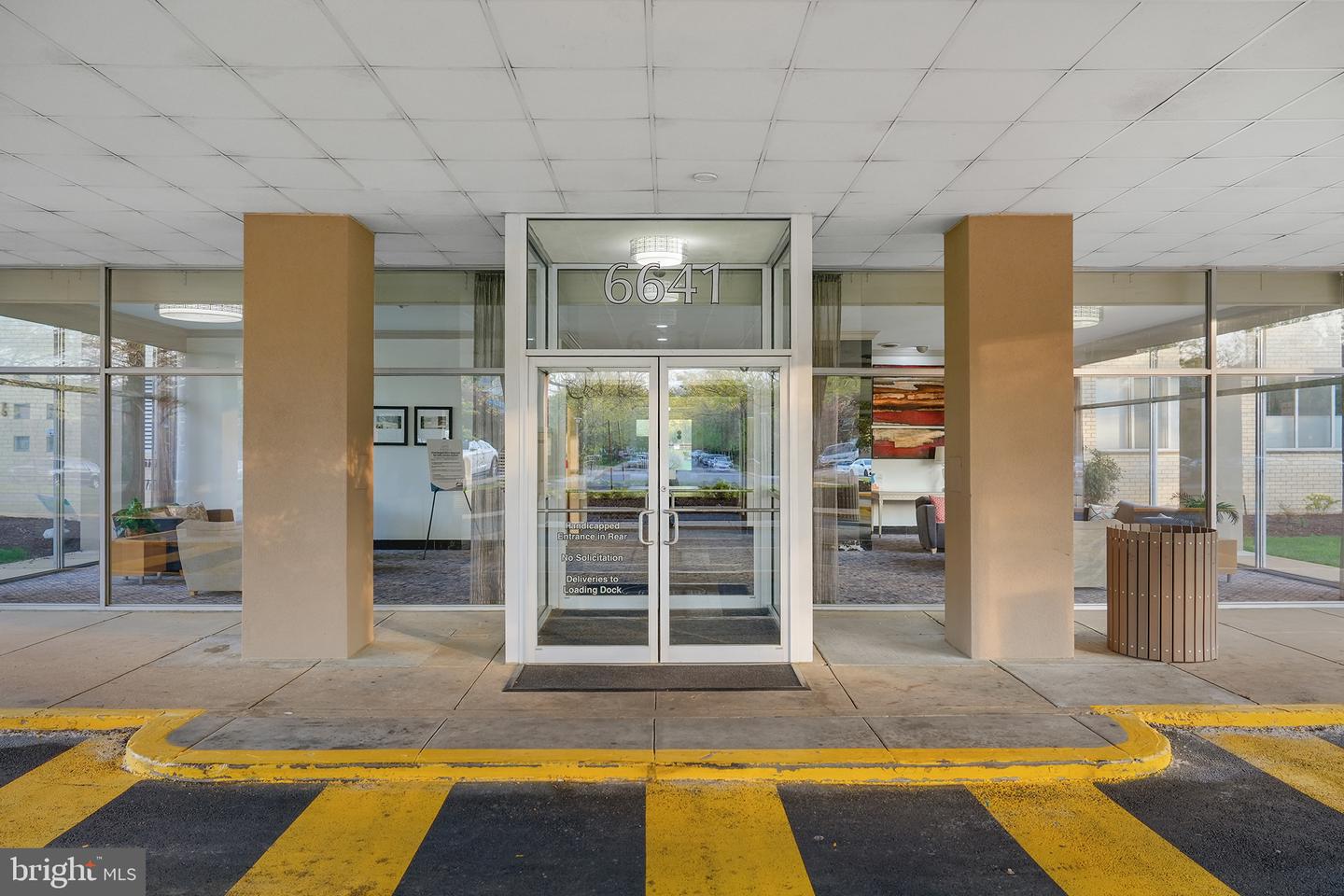 6641 WAKEFIELD DR #405, ALEXANDRIA, Virginia 22307, 1 Bedroom Bedrooms, ,1 BathroomBathrooms,Residential,For sale,6641 WAKEFIELD DR #405,VAFX2268638 MLS # VAFX2268638