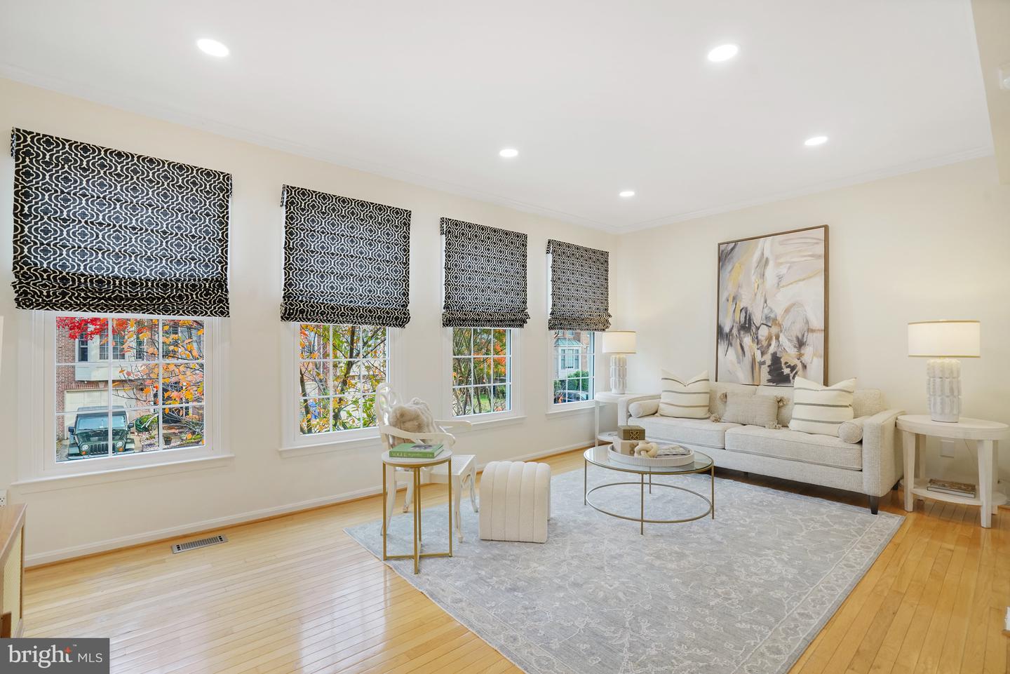 5606 BROOKLAND CT, ALEXANDRIA, Virginia 22310, 3 Bedrooms Bedrooms, ,2 BathroomsBathrooms,Residential,For sale,5606 BROOKLAND CT,VAFX2275814 MLS # VAFX2275814 5606 BROOKLAND CT, ALEXANDRIA, Virginia 22310, 3 Bedrooms Bedrooms, ,2 BathroomsBathrooms,Residential,For sale,5606 BROOKLAND CT,VAFX2275814 MLS # VAFX2275814