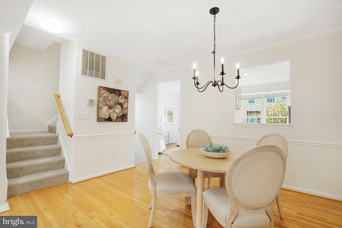 5606 BROOKLAND CT, ALEXANDRIA, Virginia 22310, 3 Bedrooms Bedrooms, ,2 BathroomsBathrooms,Residential,For sale,5606 BROOKLAND CT,VAFX2275814 MLS # VAFX2275814 5606 BROOKLAND CT, ALEXANDRIA, Virginia 22310, 3 Bedrooms Bedrooms, ,2 BathroomsBathrooms,Residential,For sale,5606 BROOKLAND CT,VAFX2275814 MLS # VAFX2275814