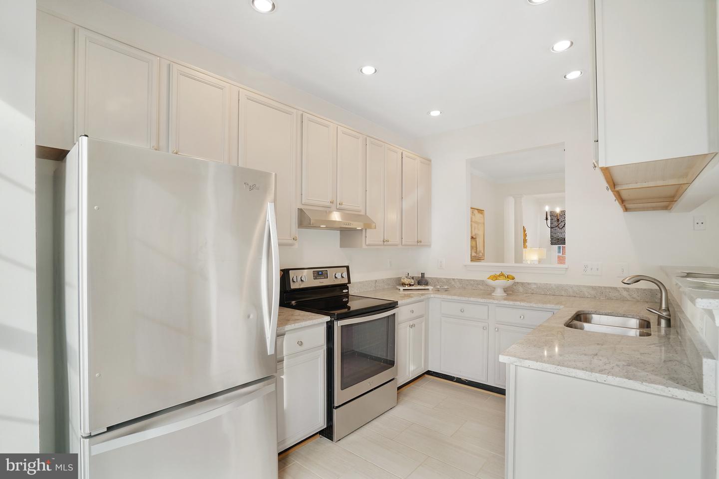 5606 BROOKLAND CT, ALEXANDRIA, Virginia 22310, 3 Bedrooms Bedrooms, ,2 BathroomsBathrooms,Residential,For sale,5606 BROOKLAND CT,VAFX2275814 MLS # VAFX2275814 5606 BROOKLAND CT, ALEXANDRIA, Virginia 22310, 3 Bedrooms Bedrooms, ,2 BathroomsBathrooms,Residential,For sale,5606 BROOKLAND CT,VAFX2275814 MLS # VAFX2275814