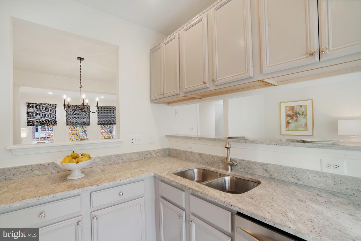 5606 BROOKLAND CT, ALEXANDRIA, Virginia 22310, 3 Bedrooms Bedrooms, ,2 BathroomsBathrooms,Residential,For sale,5606 BROOKLAND CT,VAFX2275814 MLS # VAFX2275814 5606 BROOKLAND CT, ALEXANDRIA, Virginia 22310, 3 Bedrooms Bedrooms, ,2 BathroomsBathrooms,Residential,For sale,5606 BROOKLAND CT,VAFX2275814 MLS # VAFX2275814