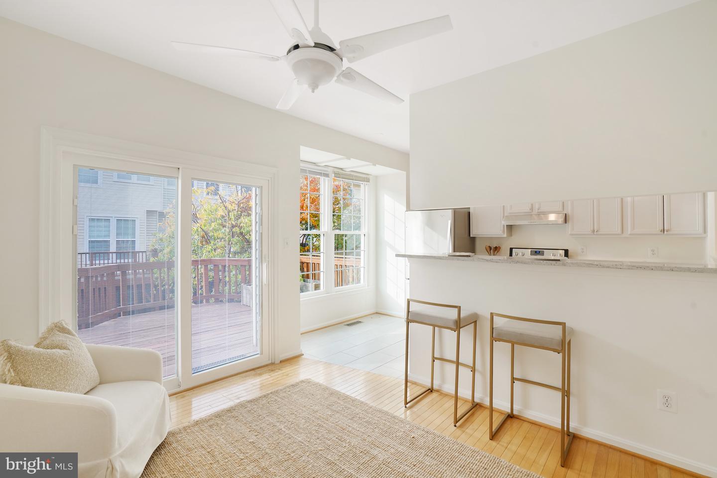 5606 BROOKLAND CT, ALEXANDRIA, Virginia 22310, 3 Bedrooms Bedrooms, ,2 BathroomsBathrooms,Residential,For sale,5606 BROOKLAND CT,VAFX2275814 MLS # VAFX2275814 5606 BROOKLAND CT, ALEXANDRIA, Virginia 22310, 3 Bedrooms Bedrooms, ,2 BathroomsBathrooms,Residential,For sale,5606 BROOKLAND CT,VAFX2275814 MLS # VAFX2275814