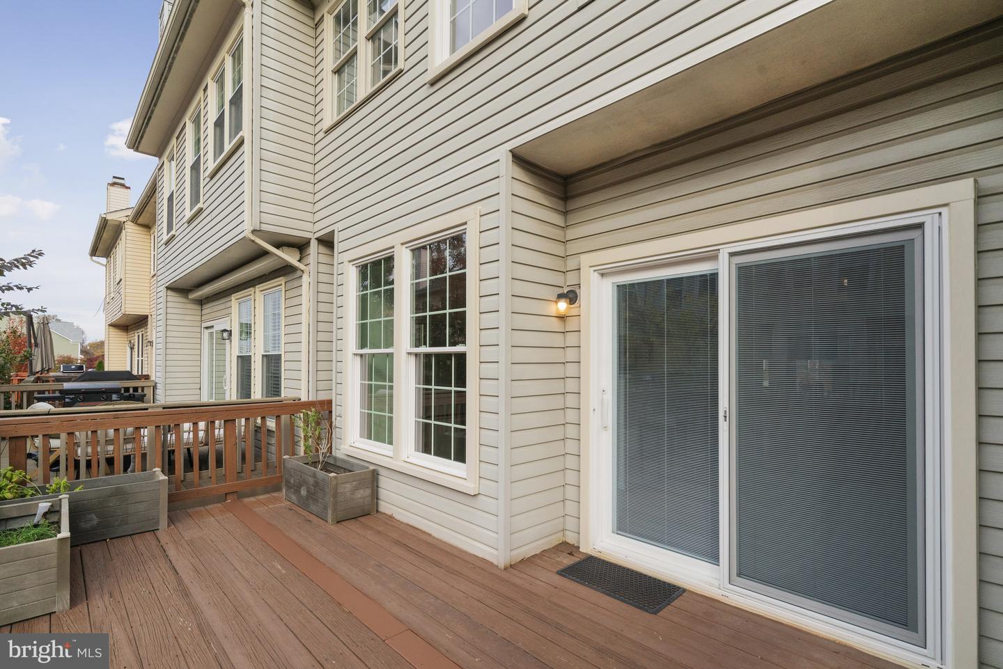 5606 BROOKLAND CT, ALEXANDRIA, Virginia 22310, 3 Bedrooms Bedrooms, ,2 BathroomsBathrooms,Residential,For sale,5606 BROOKLAND CT,VAFX2275814 MLS # VAFX2275814 5606 BROOKLAND CT, ALEXANDRIA, Virginia 22310, 3 Bedrooms Bedrooms, ,2 BathroomsBathrooms,Residential,For sale,5606 BROOKLAND CT,VAFX2275814 MLS # VAFX2275814