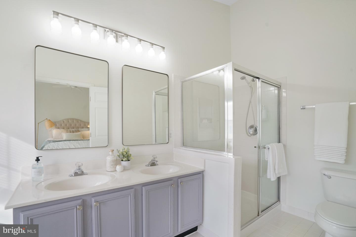 5606 BROOKLAND CT, ALEXANDRIA, Virginia 22310, 3 Bedrooms Bedrooms, ,2 BathroomsBathrooms,Residential,For sale,5606 BROOKLAND CT,VAFX2275814 MLS # VAFX2275814 5606 BROOKLAND CT, ALEXANDRIA, Virginia 22310, 3 Bedrooms Bedrooms, ,2 BathroomsBathrooms,Residential,For sale,5606 BROOKLAND CT,VAFX2275814 MLS # VAFX2275814