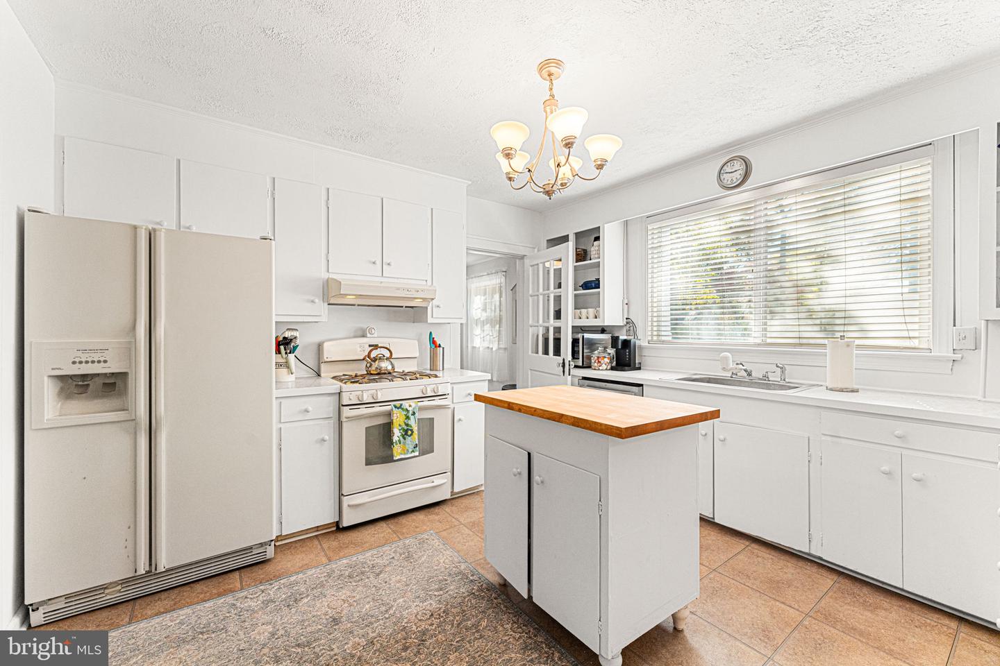 171 BEACH RD, WHITE STONE, Virginia 22578, 3 Bedrooms Bedrooms, 7 Rooms Rooms,2 BathroomsBathrooms,Residential,For sale,171 BEACH RD,VALV2000902 MLS # VALV2000902 171 BEACH RD, WHITE STONE, Virginia 22578, 3 Bedrooms Bedrooms, 7 Rooms Rooms,2 BathroomsBathrooms,Residential,For sale,171 BEACH RD,VALV2000902 MLS # VALV2000902