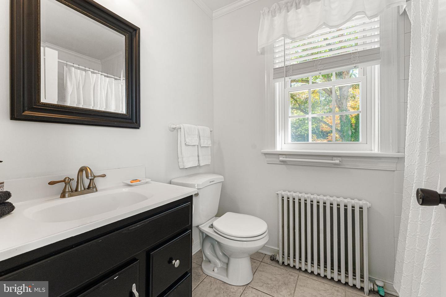 171 BEACH RD, WHITE STONE, Virginia 22578, 3 Bedrooms Bedrooms, 7 Rooms Rooms,2 BathroomsBathrooms,Residential,For sale,171 BEACH RD,VALV2000902 MLS # VALV2000902 171 BEACH RD, WHITE STONE, Virginia 22578, 3 Bedrooms Bedrooms, 7 Rooms Rooms,2 BathroomsBathrooms,Residential,For sale,171 BEACH RD,VALV2000902 MLS # VALV2000902