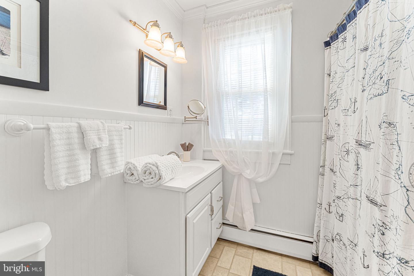 171 BEACH RD, WHITE STONE, Virginia 22578, 3 Bedrooms Bedrooms, 7 Rooms Rooms,2 BathroomsBathrooms,Residential,For sale,171 BEACH RD,VALV2000902 MLS # VALV2000902 171 BEACH RD, WHITE STONE, Virginia 22578, 3 Bedrooms Bedrooms, 7 Rooms Rooms,2 BathroomsBathrooms,Residential,For sale,171 BEACH RD,VALV2000902 MLS # VALV2000902