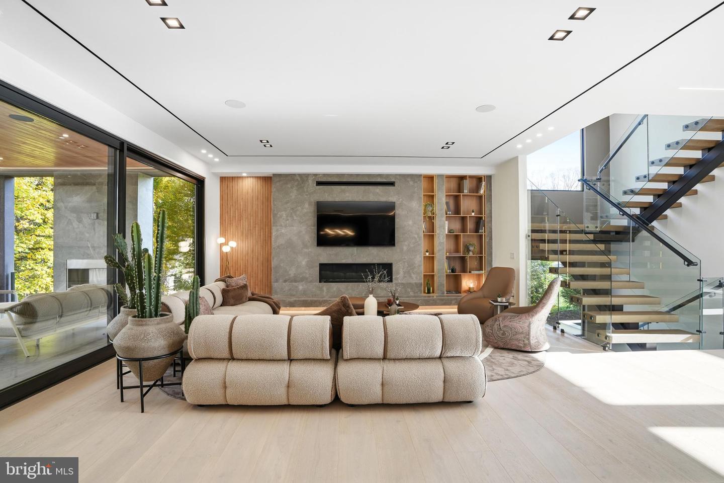 9408 OLD COURTHOUSE RD, VIENNA, Virginia 22182, 5 Bedrooms Bedrooms, 24 Rooms Rooms,7 BathroomsBathrooms,Residential,For sale,9408 OLD COURTHOUSE RD,VAFX2277894 MLS # VAFX2277894 9408 OLD COURTHOUSE RD, VIENNA, Virginia 22182, 5 Bedrooms Bedrooms, 24 Rooms Rooms,7 BathroomsBathrooms,Residential,For sale,9408 OLD COURTHOUSE RD,VAFX2277894 MLS # VAFX2277894