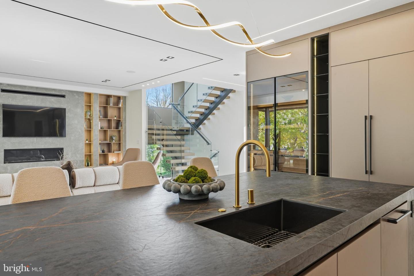 9408 OLD COURTHOUSE RD, VIENNA, Virginia 22182, 5 Bedrooms Bedrooms, 24 Rooms Rooms,7 BathroomsBathrooms,Residential,For sale,9408 OLD COURTHOUSE RD,VAFX2277894 MLS # VAFX2277894 9408 OLD COURTHOUSE RD, VIENNA, Virginia 22182, 5 Bedrooms Bedrooms, 24 Rooms Rooms,7 BathroomsBathrooms,Residential,For sale,9408 OLD COURTHOUSE RD,VAFX2277894 MLS # VAFX2277894