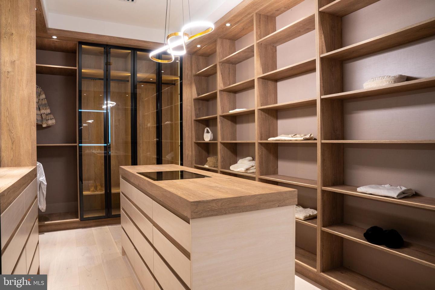 9408 OLD COURTHOUSE RD, VIENNA, Virginia 22182, 5 Bedrooms Bedrooms, 24 Rooms Rooms,7 BathroomsBathrooms,Residential,For sale,9408 OLD COURTHOUSE RD,VAFX2277894 MLS # VAFX2277894 9408 OLD COURTHOUSE RD, VIENNA, Virginia 22182, 5 Bedrooms Bedrooms, 24 Rooms Rooms,7 BathroomsBathrooms,Residential,For sale,9408 OLD COURTHOUSE RD,VAFX2277894 MLS # VAFX2277894