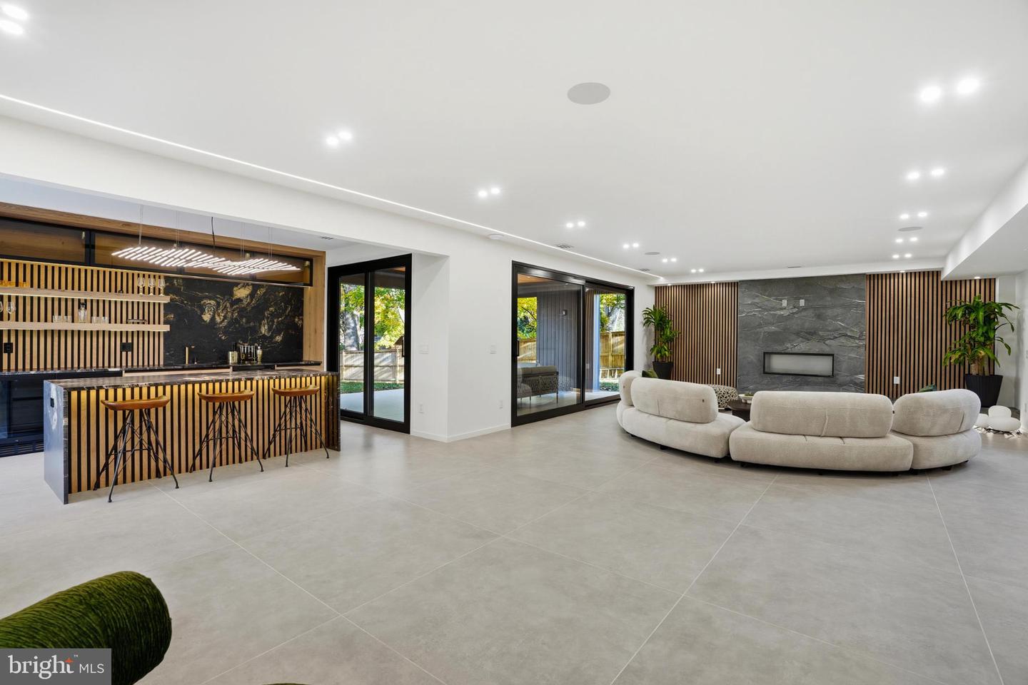 9408 OLD COURTHOUSE RD, VIENNA, Virginia 22182, 5 Bedrooms Bedrooms, 24 Rooms Rooms,7 BathroomsBathrooms,Residential,For sale,9408 OLD COURTHOUSE RD,VAFX2277894 MLS # VAFX2277894 9408 OLD COURTHOUSE RD, VIENNA, Virginia 22182, 5 Bedrooms Bedrooms, 24 Rooms Rooms,7 BathroomsBathrooms,Residential,For sale,9408 OLD COURTHOUSE RD,VAFX2277894 MLS # VAFX2277894