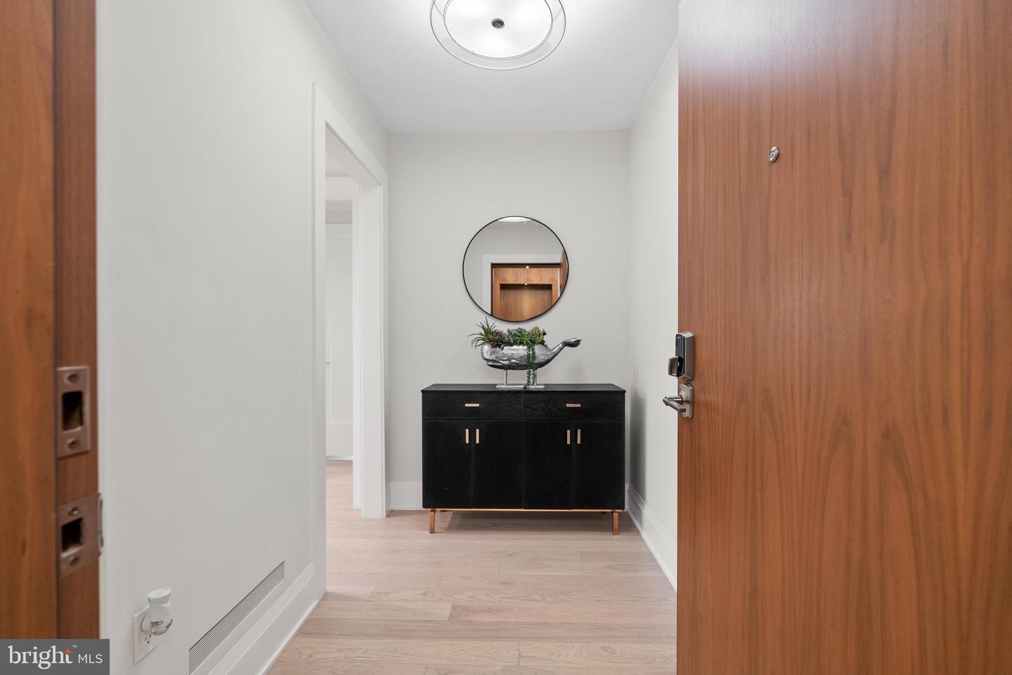 22 BAKERS WALK #306, ALEXANDRIA, Virginia 22314, 2 Bedrooms Bedrooms, ,2 BathroomsBathrooms,Residential,For sale,22 BAKERS WALK #306,VAAX2051504 MLS # VAAX2051504 22 BAKERS WALK #306, ALEXANDRIA, Virginia 22314, 2 Bedrooms Bedrooms, ,2 BathroomsBathrooms,Residential,For sale,22 BAKERS WALK #306,VAAX2051504 MLS # VAAX2051504