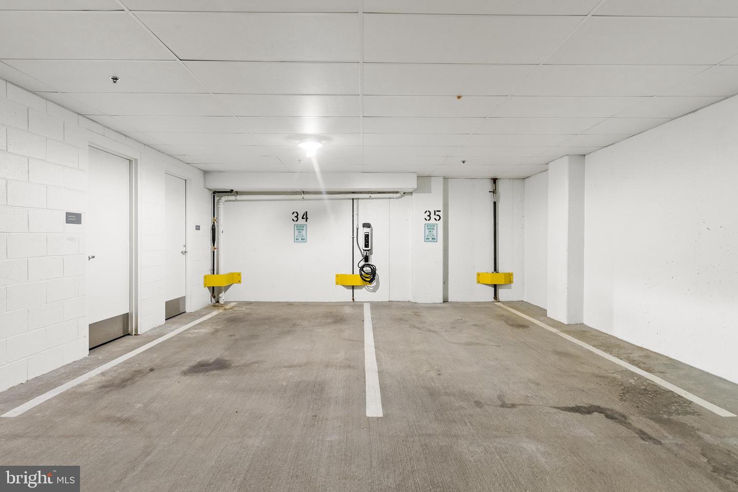 22 BAKERS WALK #306, ALEXANDRIA, Virginia 22314, 2 Bedrooms Bedrooms, ,2 BathroomsBathrooms,Residential,For sale,22 BAKERS WALK #306,VAAX2051504 MLS # VAAX2051504 22 BAKERS WALK #306, ALEXANDRIA, Virginia 22314, 2 Bedrooms Bedrooms, ,2 BathroomsBathrooms,Residential,For sale,22 BAKERS WALK #306,VAAX2051504 MLS # VAAX2051504