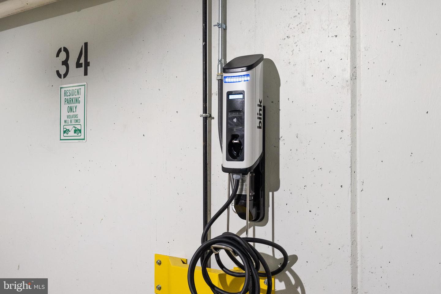 22 BAKERS WALK #306, ALEXANDRIA, Virginia 22314, 2 Bedrooms Bedrooms, ,2 BathroomsBathrooms,Residential,For sale,22 BAKERS WALK #306,VAAX2051504 MLS # VAAX2051504 22 BAKERS WALK #306, ALEXANDRIA, Virginia 22314, 2 Bedrooms Bedrooms, ,2 BathroomsBathrooms,Residential,For sale,22 BAKERS WALK #306,VAAX2051504 MLS # VAAX2051504