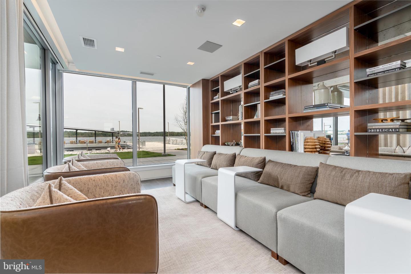 22 BAKERS WALK #306, ALEXANDRIA, Virginia 22314, 2 Bedrooms Bedrooms, ,2 BathroomsBathrooms,Residential,For sale,22 BAKERS WALK #306,VAAX2051504 MLS # VAAX2051504 22 BAKERS WALK #306, ALEXANDRIA, Virginia 22314, 2 Bedrooms Bedrooms, ,2 BathroomsBathrooms,Residential,For sale,22 BAKERS WALK #306,VAAX2051504 MLS # VAAX2051504