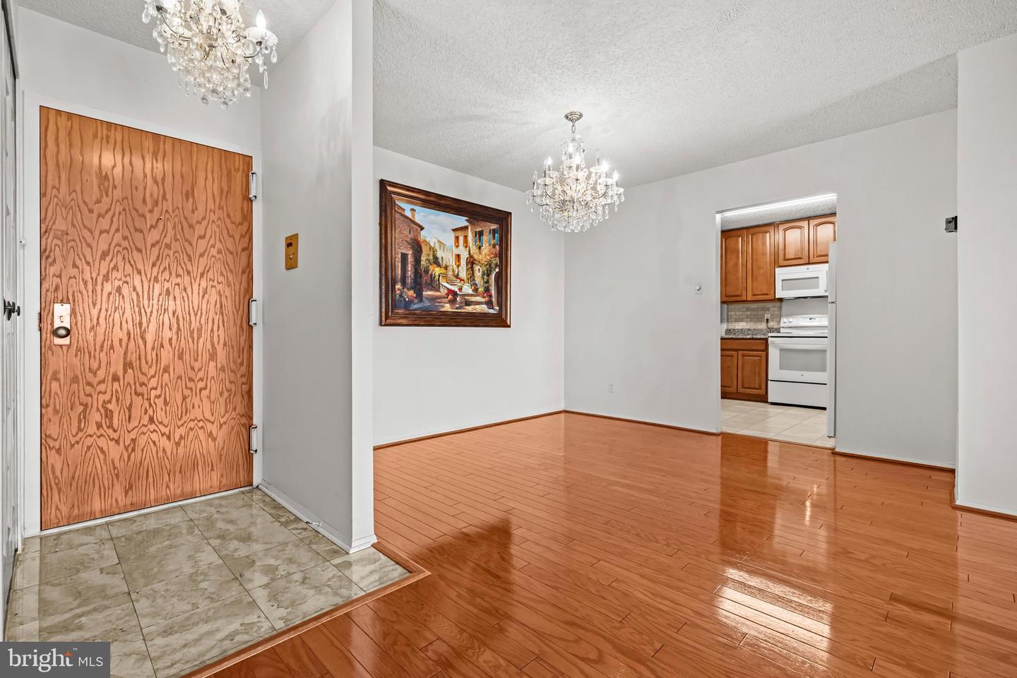 1800 OLD MEADOW RD #1412, MCLEAN, Virginia 22102, 1 Bedroom Bedrooms, 2 Rooms Rooms,1 BathroomBathrooms,Residential,For sale,1800 OLD MEADOW RD #1412,VAFX2278172 MLS # VAFX2278172