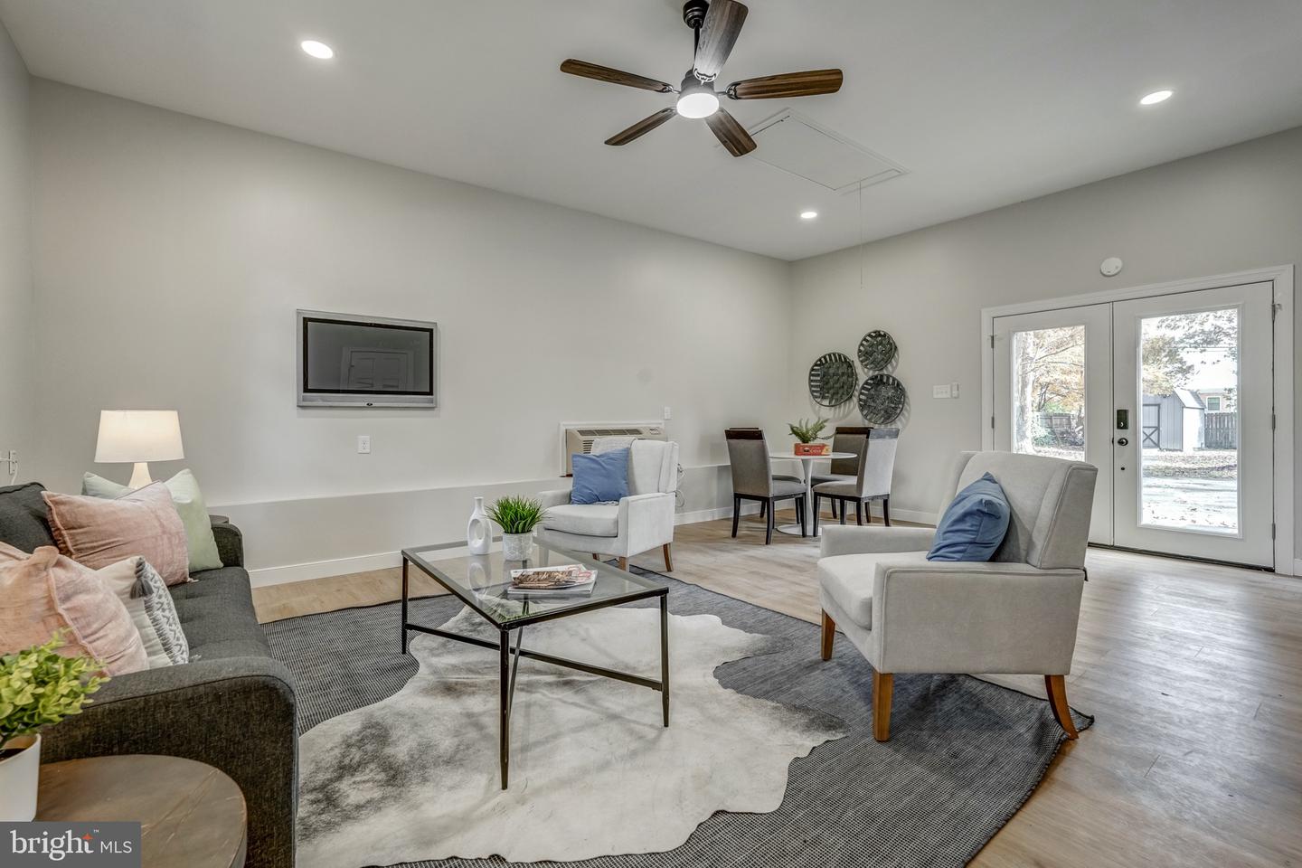 1771 ROBINDALE RD, NORTH CHESTERFIELD, Virginia 23224, 4 Bedrooms Bedrooms, ,2 BathroomsBathrooms,Residential,For sale,1771 ROBINDALE RD,VACF2001320 MLS # VACF2001320