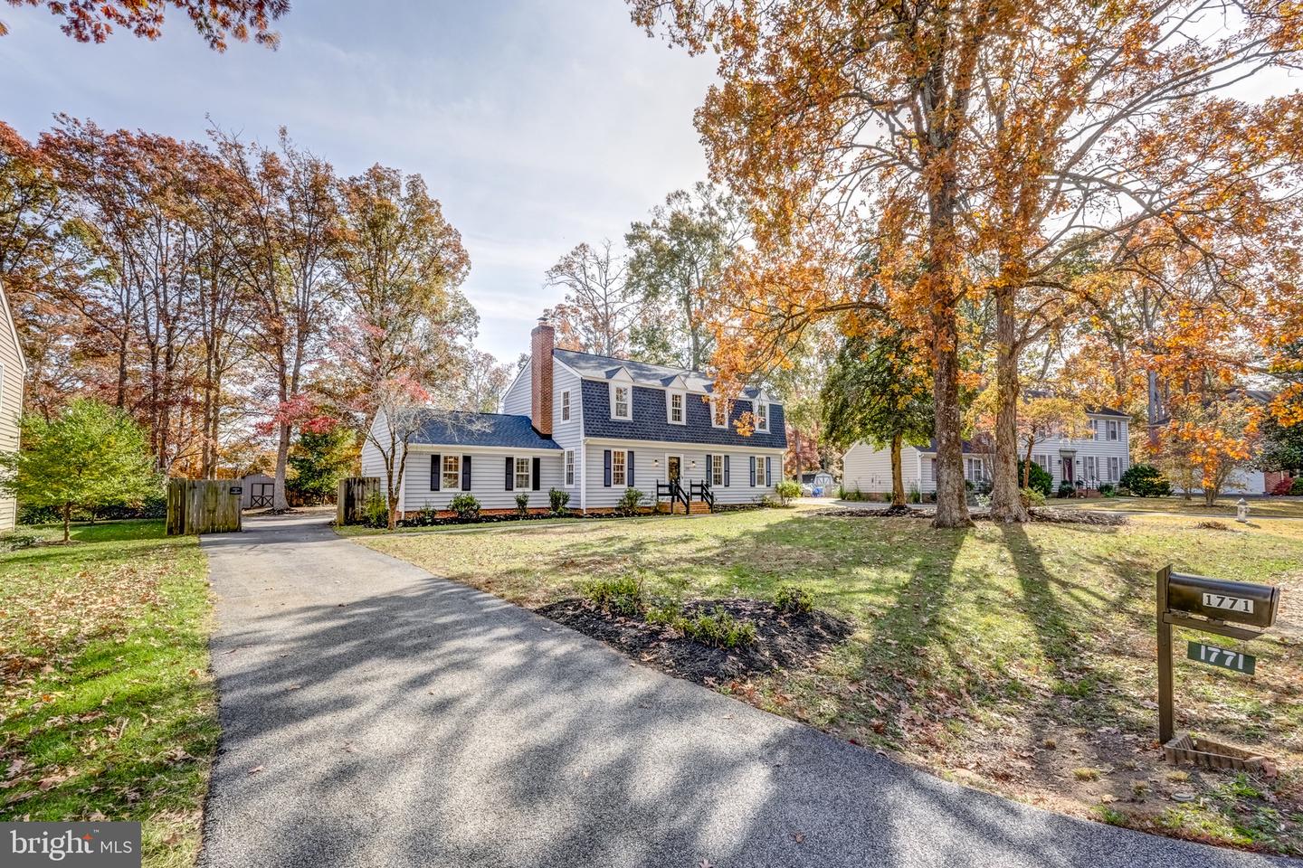 1771 ROBINDALE RD, NORTH CHESTERFIELD, Virginia 23224, 4 Bedrooms Bedrooms, ,2 BathroomsBathrooms,Residential,For sale,1771 ROBINDALE RD,VACF2001320 MLS # VACF2001320