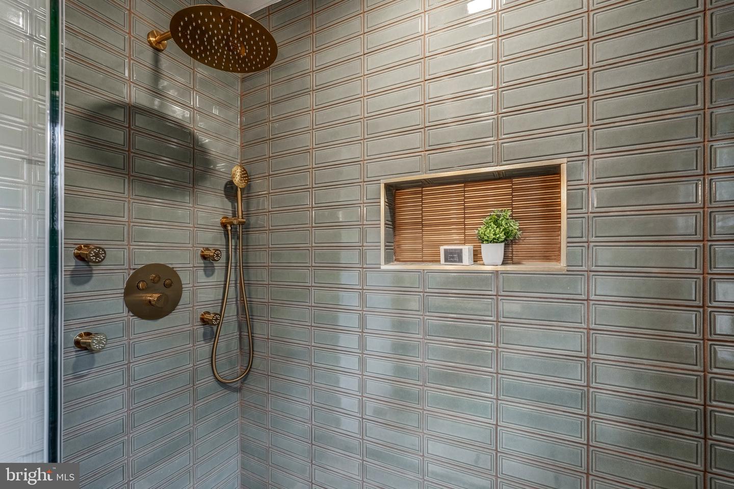 1771 ROBINDALE RD, NORTH CHESTERFIELD, Virginia 23224, 4 Bedrooms Bedrooms, ,2 BathroomsBathrooms,Residential,For sale,1771 ROBINDALE RD,VACF2001320 MLS # VACF2001320