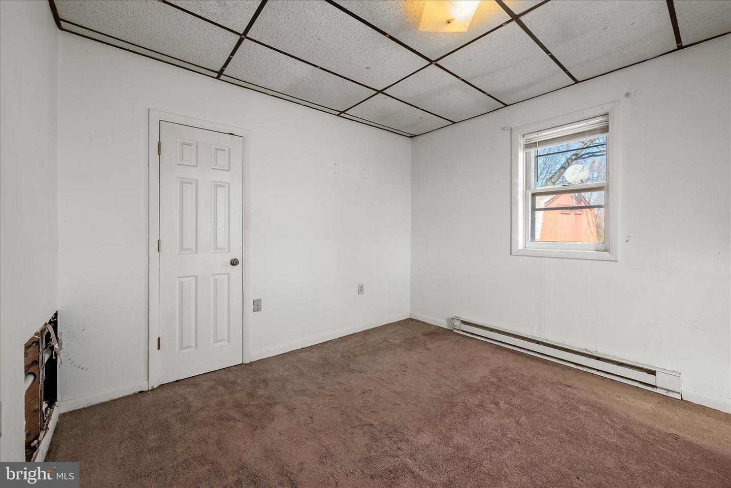 751 - 761 OLD CHARLES TOWN RD, STEPHENSON, Virginia 22656, 4 Bedrooms Bedrooms, ,2 BathroomsBathrooms,Residential,For sale,751 - 761 OLD CHARLES TOWN RD,VAFV2037948 MLS # VAFV2037948