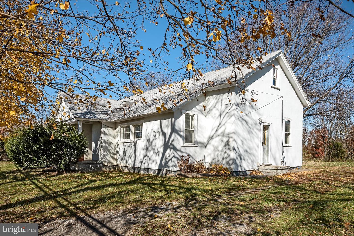 751 - 761 OLD CHARLES TOWN RD, STEPHENSON, Virginia 22656, 4 Bedrooms Bedrooms, ,2 BathroomsBathrooms,Residential,For sale,751 - 761 OLD CHARLES TOWN RD,VAFV2037948 MLS # VAFV2037948