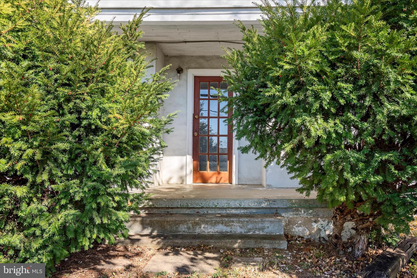 751 - 761 OLD CHARLES TOWN RD, STEPHENSON, Virginia 22656, 4 Bedrooms Bedrooms, ,2 BathroomsBathrooms,Residential,For sale,751 - 761 OLD CHARLES TOWN RD,VAFV2037948 MLS # VAFV2037948