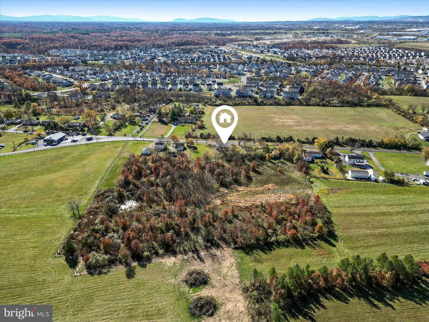 751 - 761 OLD CHARLES TOWN RD, STEPHENSON, Virginia 22656, 4 Bedrooms Bedrooms, ,2 BathroomsBathrooms,Residential,For sale,751 - 761 OLD CHARLES TOWN RD,VAFV2037948 MLS # VAFV2037948