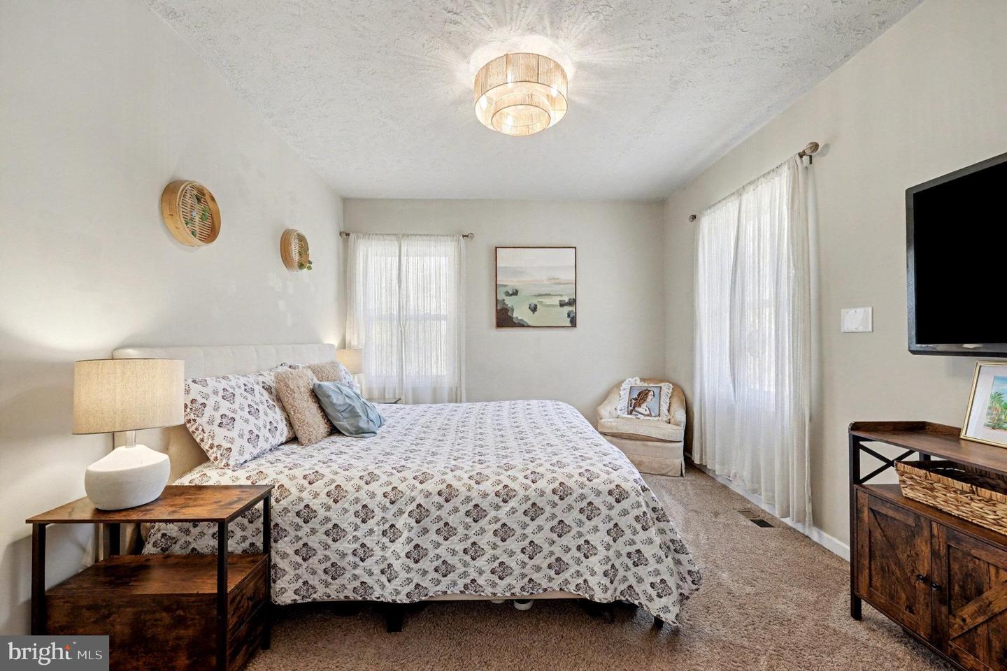 9119 OLD BLOCK HOUSE LN, SPOTSYLVANIA, Virginia 22551, 5 Bedrooms Bedrooms, ,2 BathroomsBathrooms,Residential,For sale,9119 OLD BLOCK HOUSE LN,VASP2037490 MLS # VASP2037490