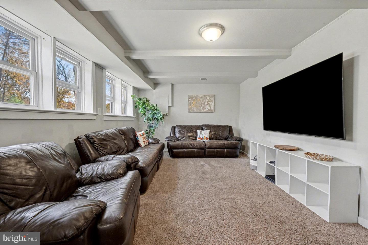 9119 OLD BLOCK HOUSE LN, SPOTSYLVANIA, Virginia 22551, 5 Bedrooms Bedrooms, ,2 BathroomsBathrooms,Residential,For sale,9119 OLD BLOCK HOUSE LN,VASP2037490 MLS # VASP2037490