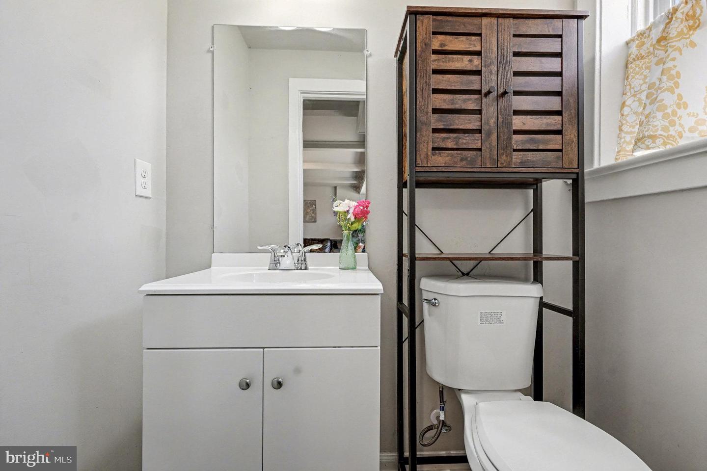 9119 OLD BLOCK HOUSE LN, SPOTSYLVANIA, Virginia 22551, 5 Bedrooms Bedrooms, ,2 BathroomsBathrooms,Residential,For sale,9119 OLD BLOCK HOUSE LN,VASP2037490 MLS # VASP2037490