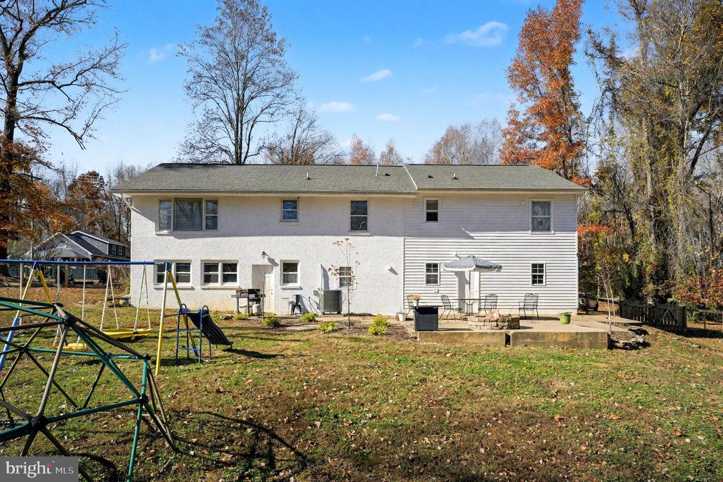 9119 OLD BLOCK HOUSE LN, SPOTSYLVANIA, Virginia 22551, 5 Bedrooms Bedrooms, ,2 BathroomsBathrooms,Residential,For sale,9119 OLD BLOCK HOUSE LN,VASP2037490 MLS # VASP2037490