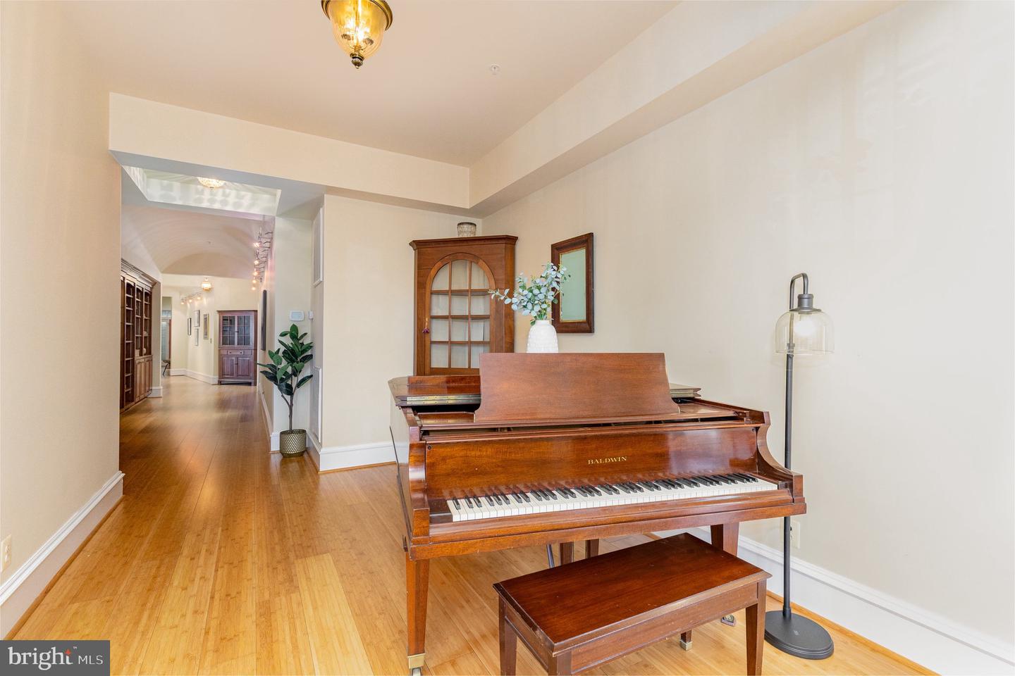 913-B CAROLINE, FREDERICKSBURG, Virginia 22401, 3 Bedrooms Bedrooms, ,2 BathroomsBathrooms,Residential,For sale,913-B CAROLINE,VAFB2009278 MLS # VAFB2009278