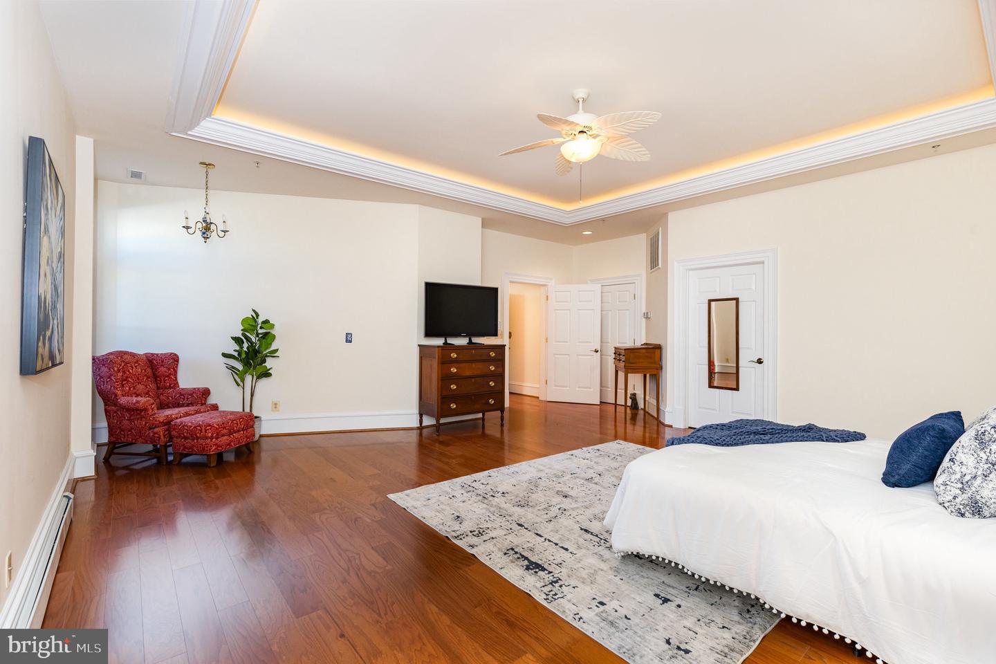 913-B CAROLINE, FREDERICKSBURG, Virginia 22401, 3 Bedrooms Bedrooms, ,2 BathroomsBathrooms,Residential,For sale,913-B CAROLINE,VAFB2009278 MLS # VAFB2009278