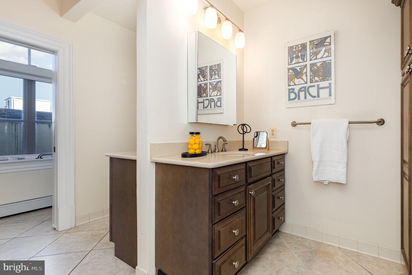 913-B CAROLINE, FREDERICKSBURG, Virginia 22401, 3 Bedrooms Bedrooms, ,2 BathroomsBathrooms,Residential,For sale,913-B CAROLINE,VAFB2009278 MLS # VAFB2009278